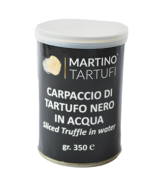 Carpaccio di tartufo nero in acqua